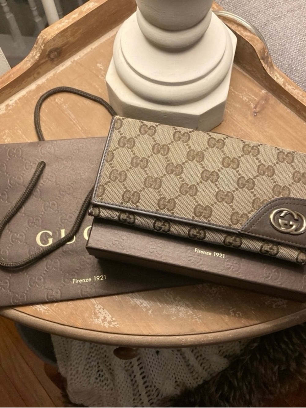 Authentic Gucci Brown & Beige GG Supreme Continental Wallet
